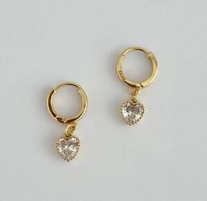 NEW TRAMPS+THIEVES women's claire earrings in gold